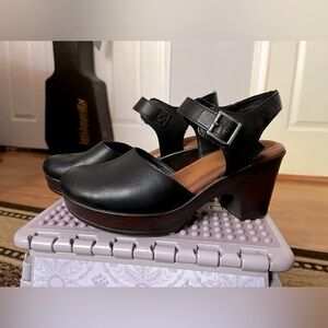 B.o.c Natasha Clogs EUC